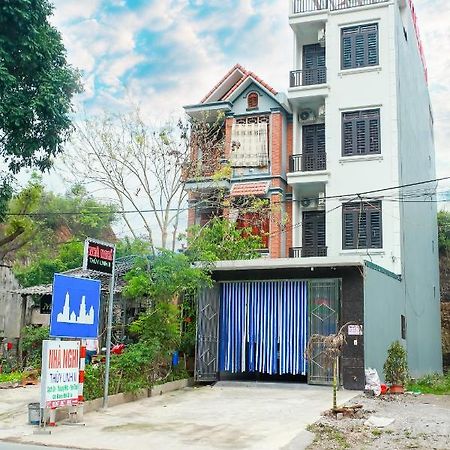 Nhà nghỉ Thùy Linh 2 Dong Huong Exterior foto